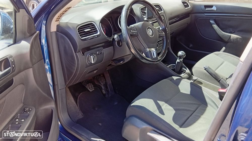 VW Golf Variant 1.6 TDi Confortline - 8