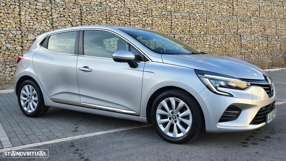 Renault Clio 2022 photo 2