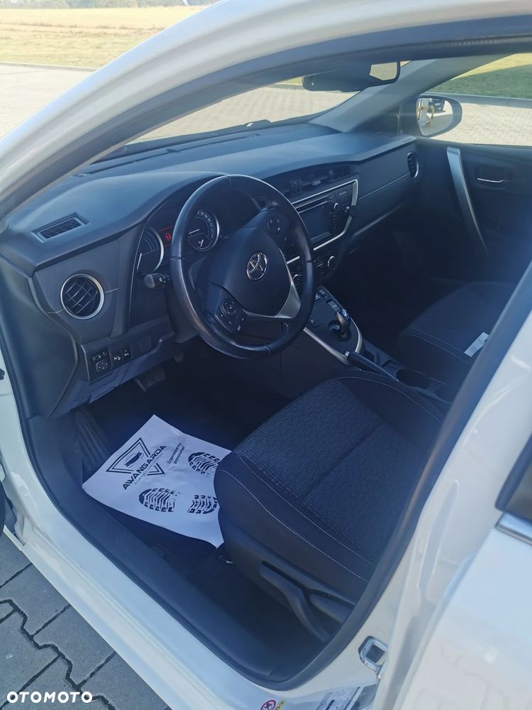 Toyota Auris - 7