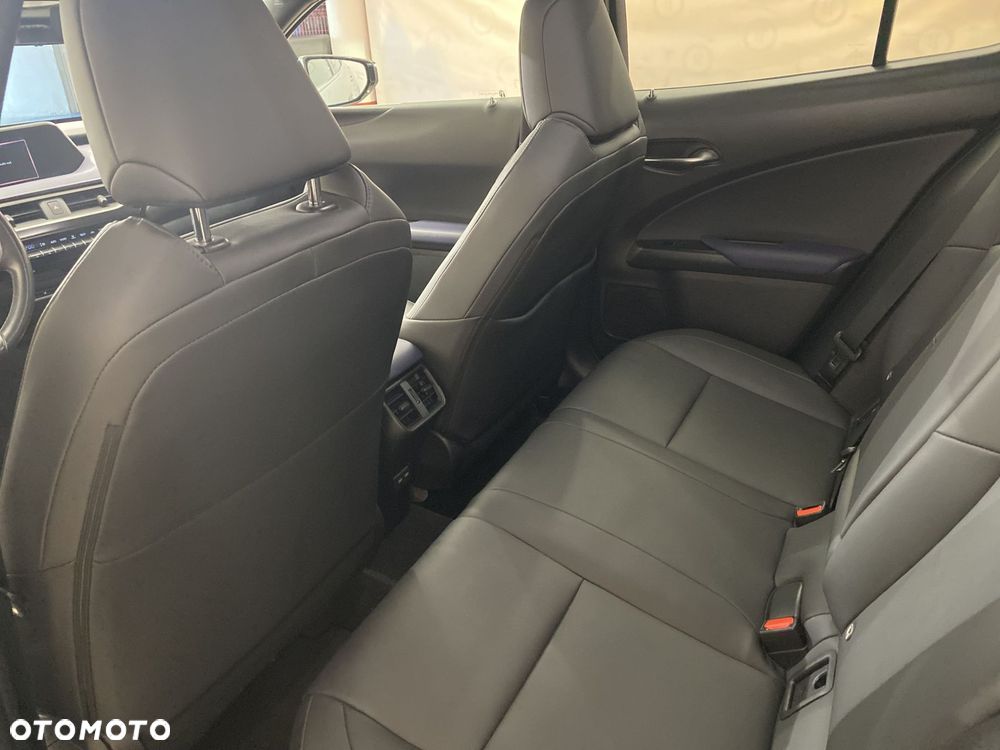 Lexus UX 250h GPF F Impression 2WD - 12