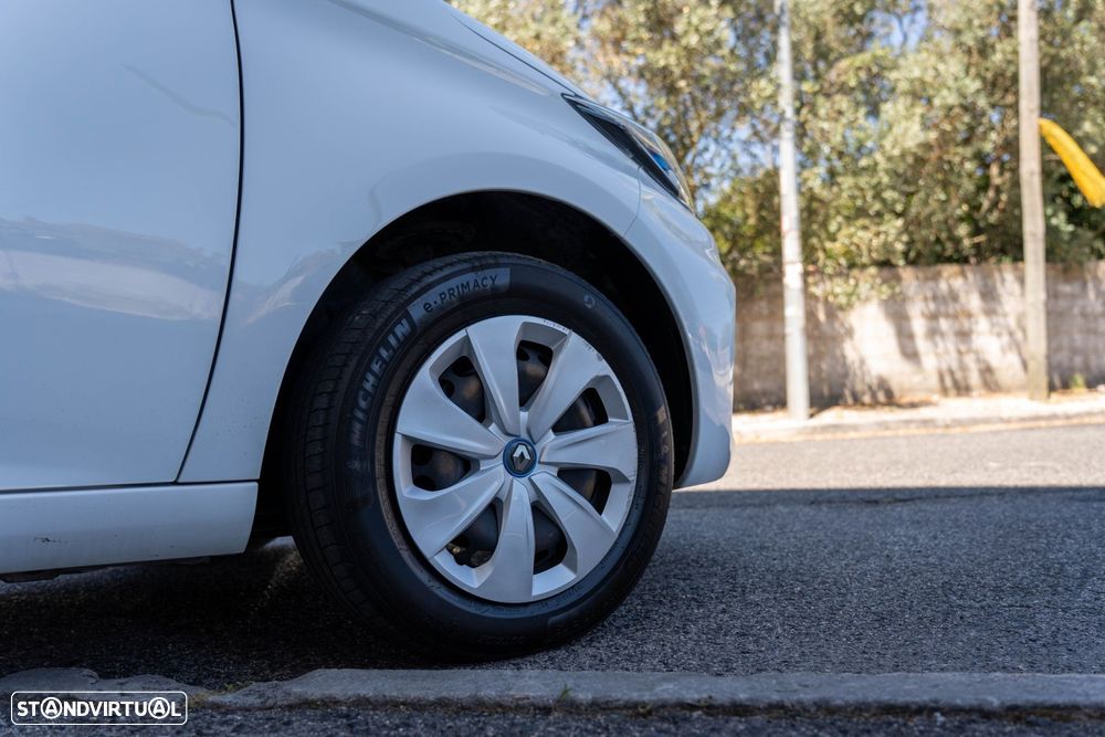 Renault Zoe - 36