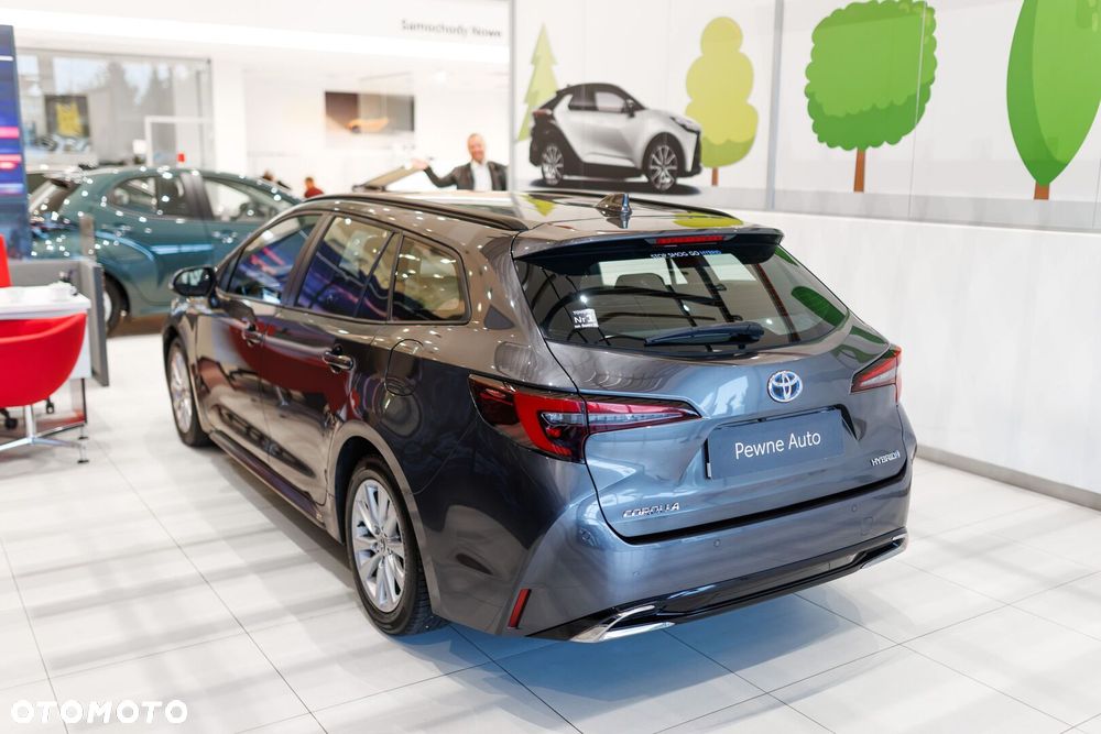 Toyota Corolla 1.8 Hybrid Comfort - 23