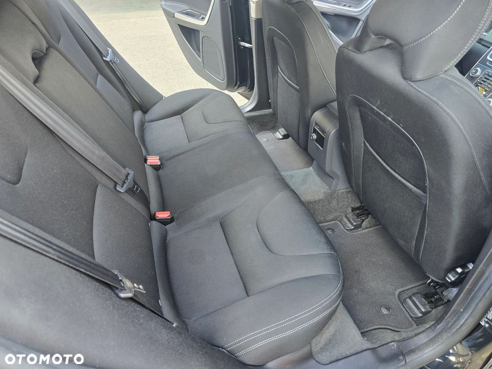Volvo V60 - 12
