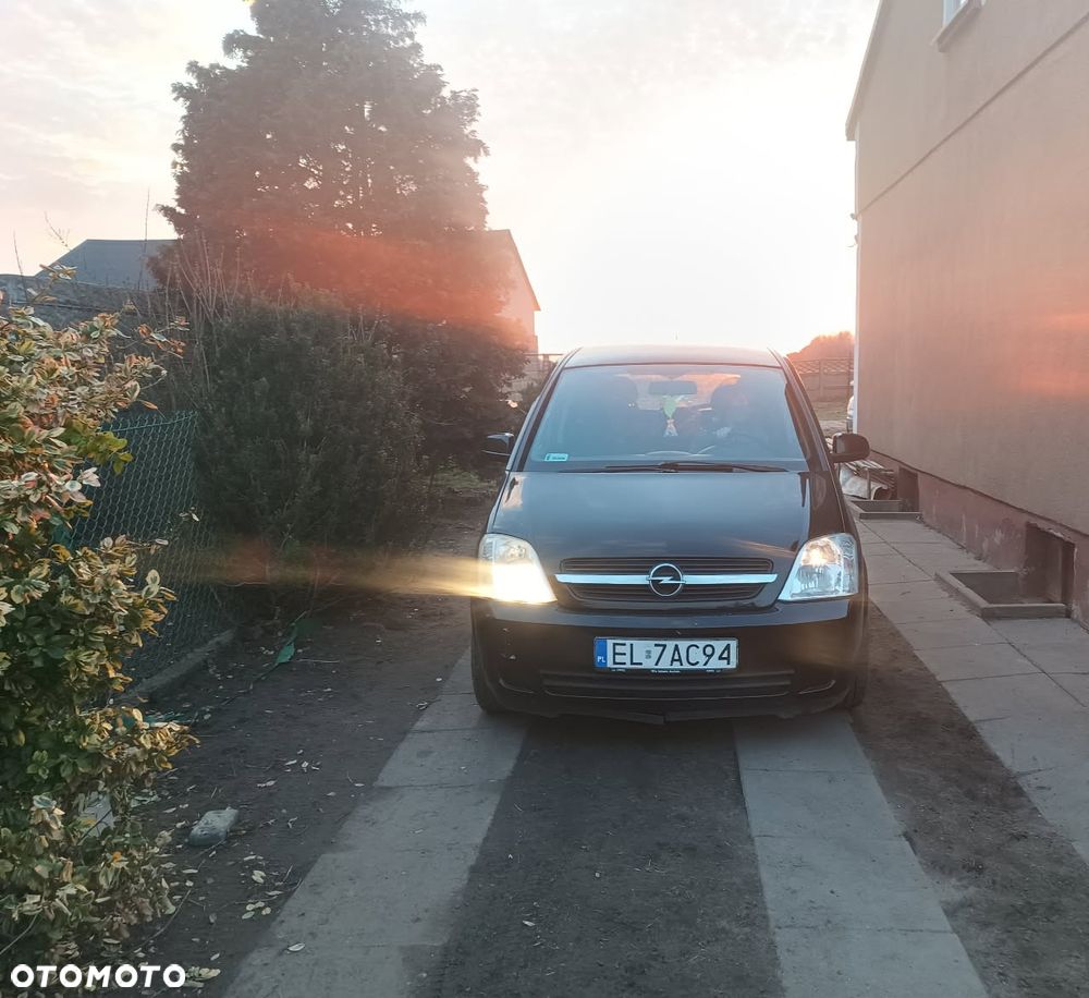 Opel Meriva 1.6 16V Cosmo - 4