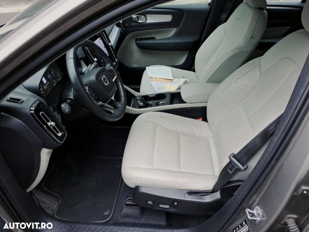 Volvo XC 40 T4 Recharge DKG Inscription Expression - 8
