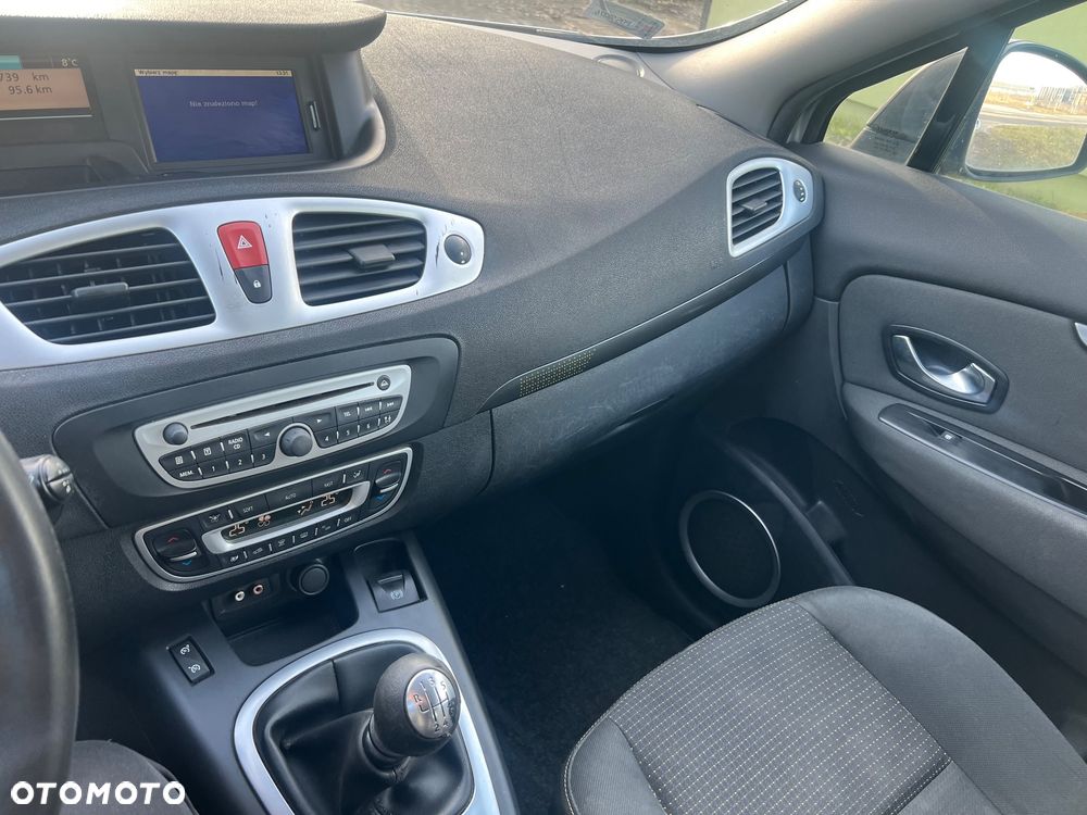 Renault Scenic 1.9 dCi Confort Expression - 12