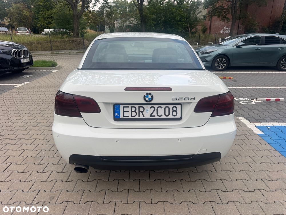BMW Seria 3 320d - 30