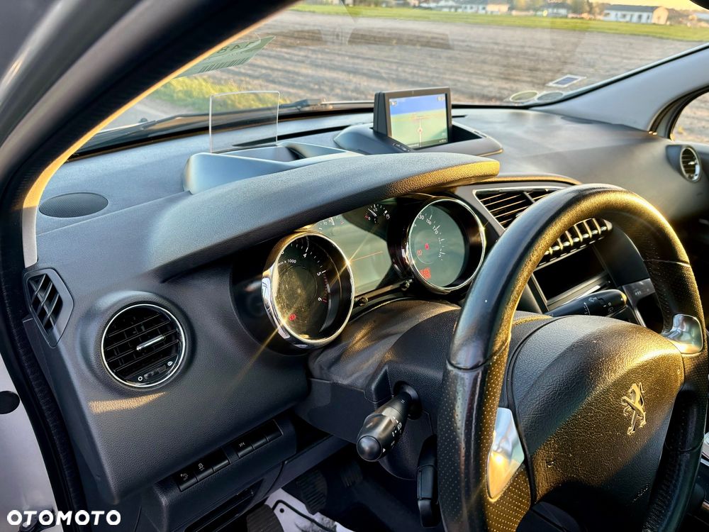 Peugeot 3008 HDi FAP 115 Allure - 6