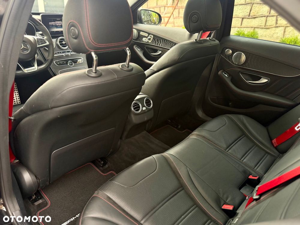Mercedes-Benz Klasa C 450 AMG 4-Matic 7G-TRONIC - 13