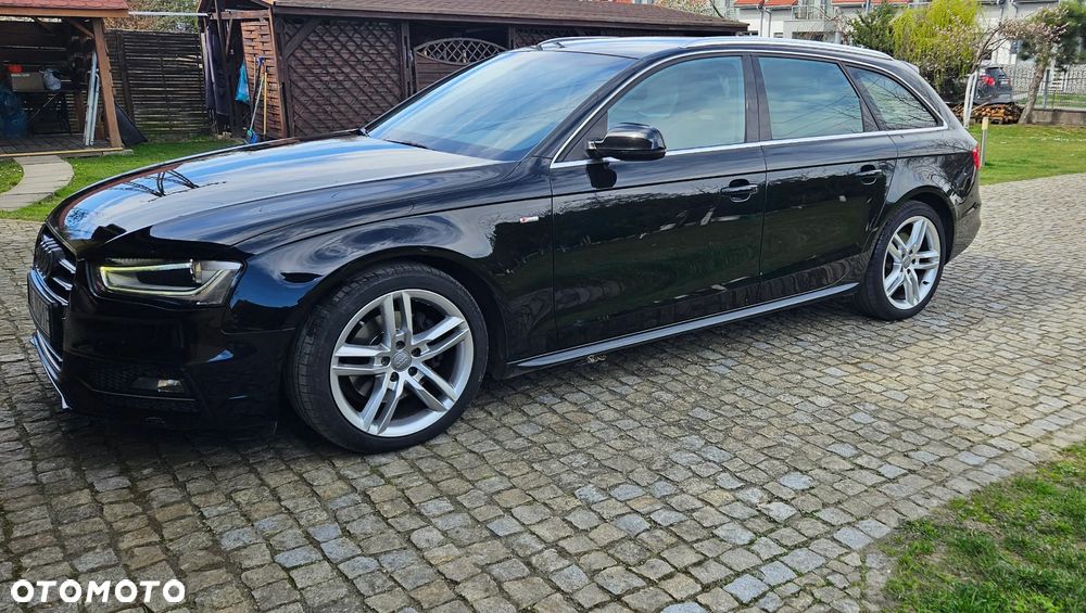 Audi A4 Avant 2.0 TDI DPF clean diesel multitronic S line Sportpaket - 1