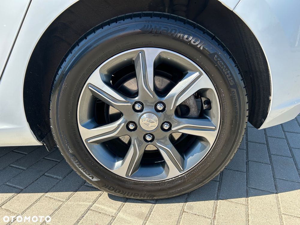 Hyundai i30 1.4 Classic + - 12