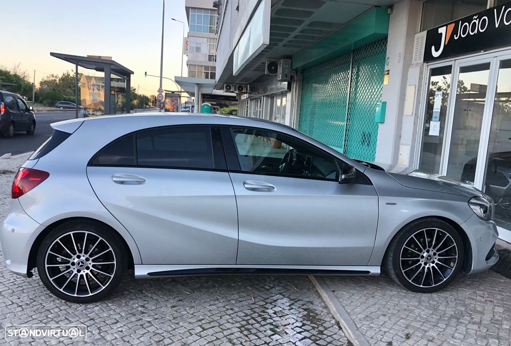 Mercedes-Benz A 180 d AMG Line - 13