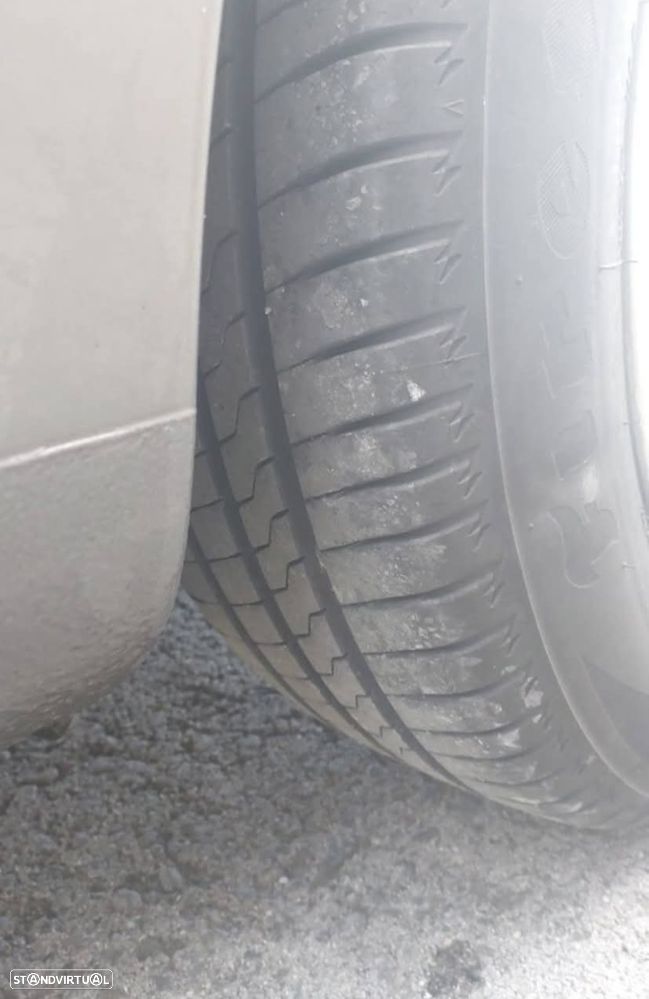 VW Golf 1.6 TDi DPF Comfortline - 3