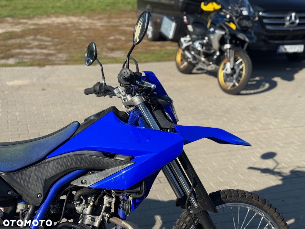 Yamaha WR - 9
