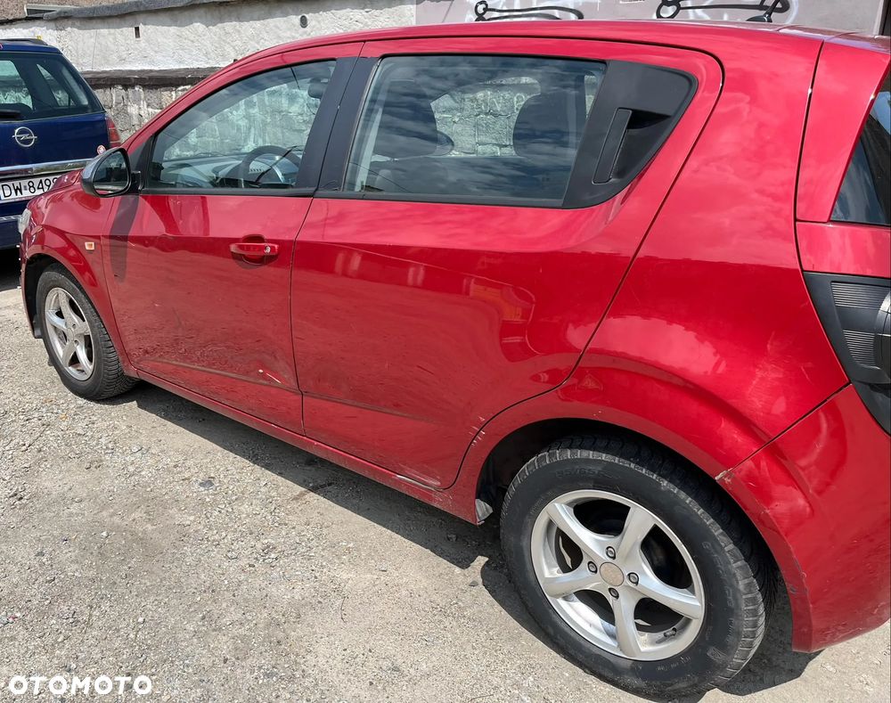 Chevrolet Aveo 1.4 16V Base - 4
