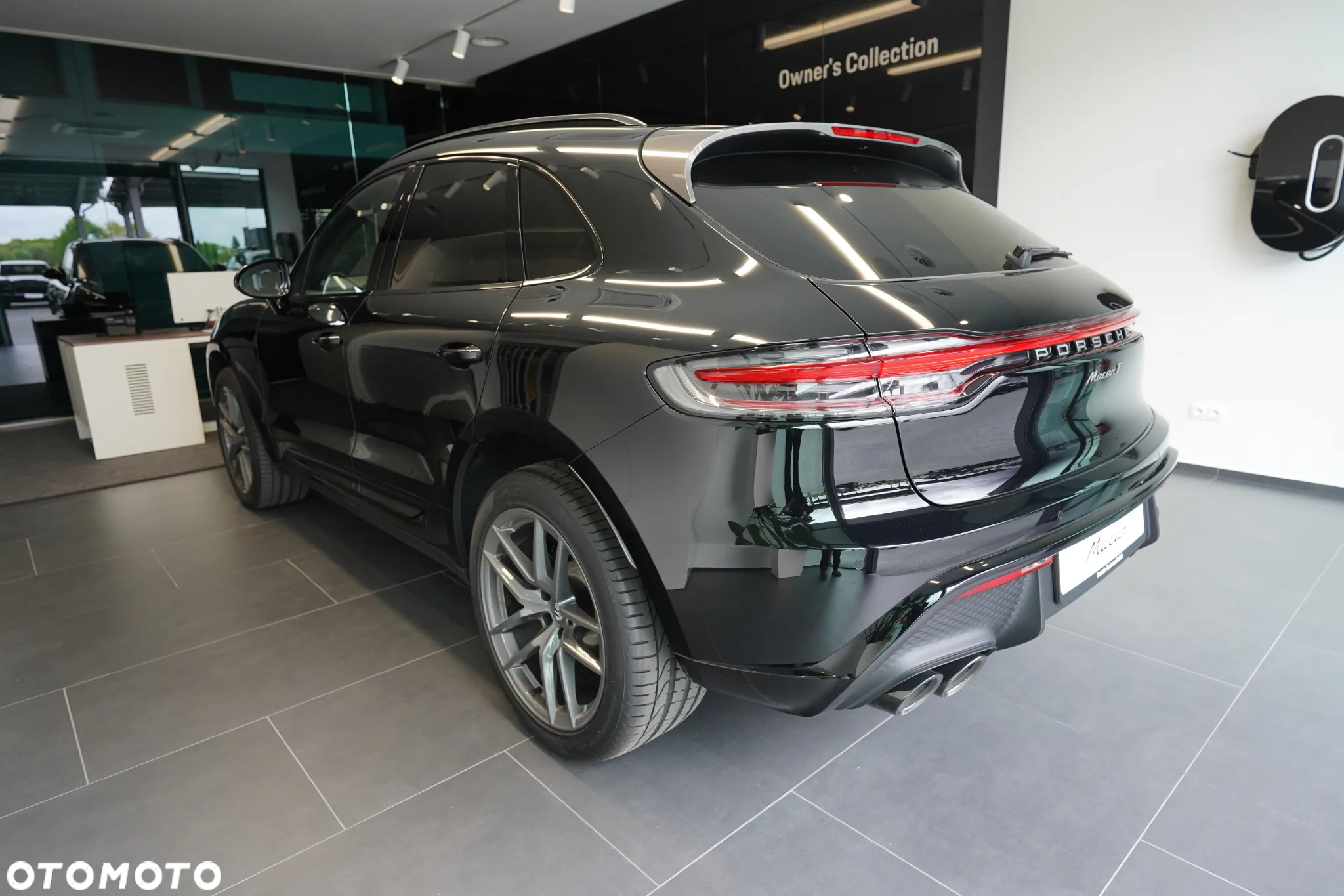 Porsche Macan T - 2