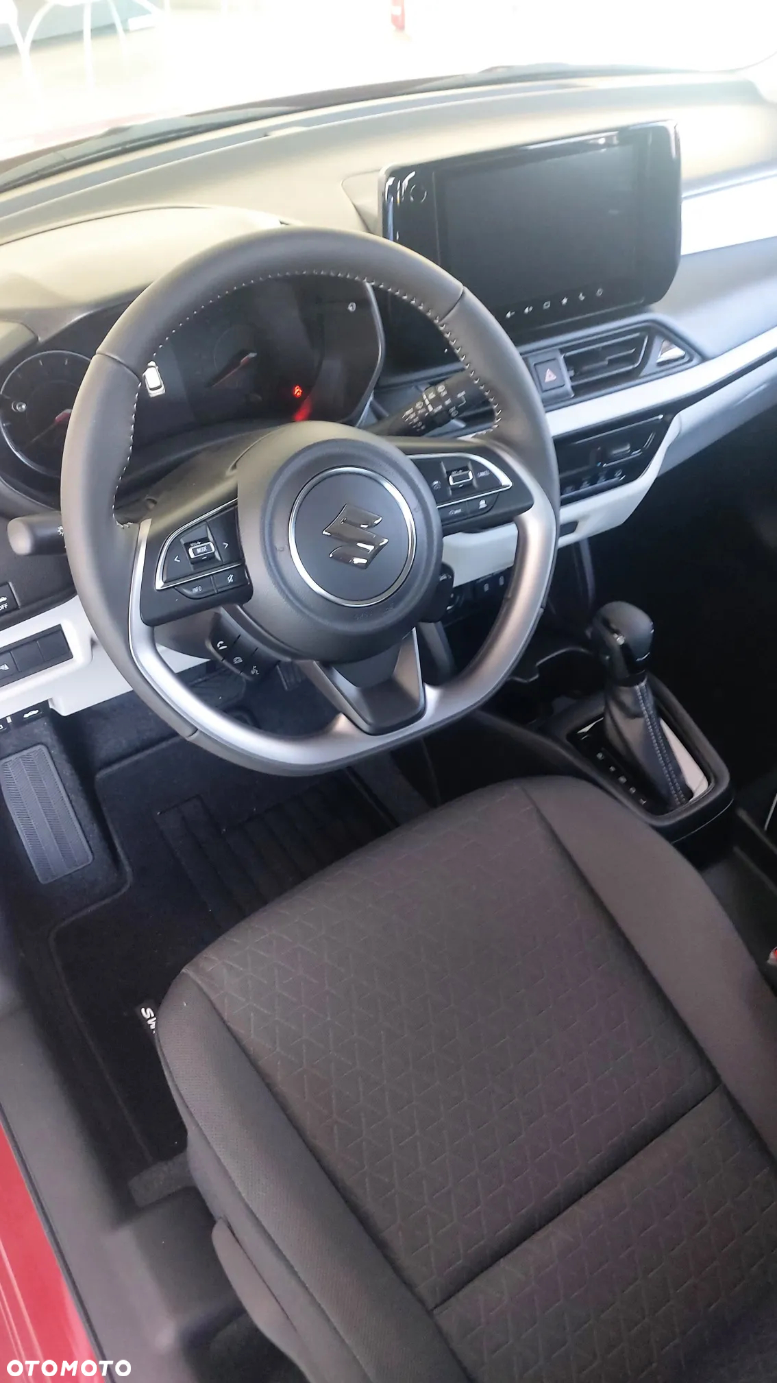 Suzuki Swift - 4