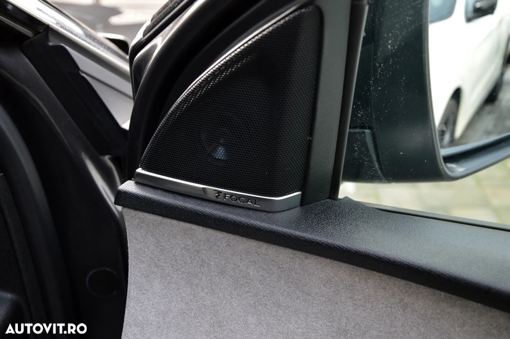 Peugeot 3008 PHEV 300 EAT8 4X4 GT - 23