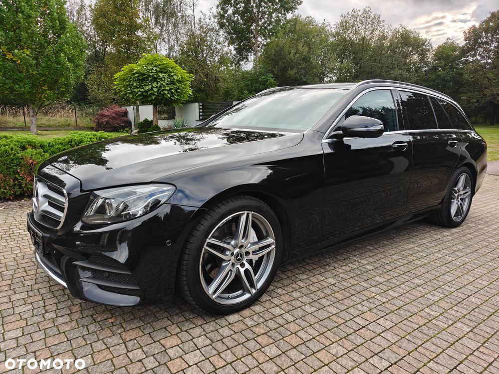 Mercedes-Benz Klasa E 220 d 4Matic 9G-TRONIC AMG Line - 9