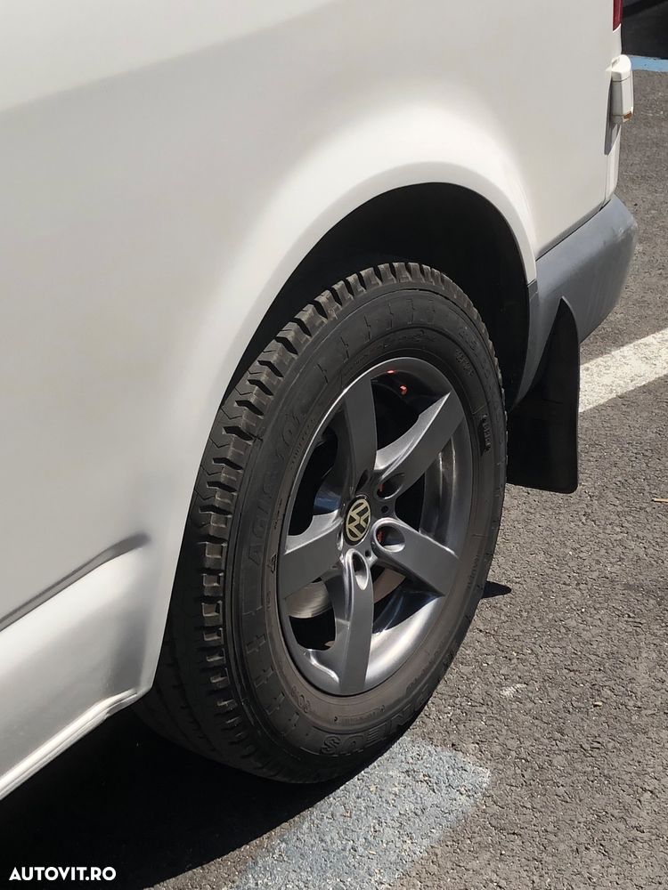 Volkswagen Transporter - 6