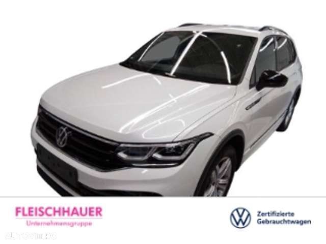 Volkswagen Tiguan - 1