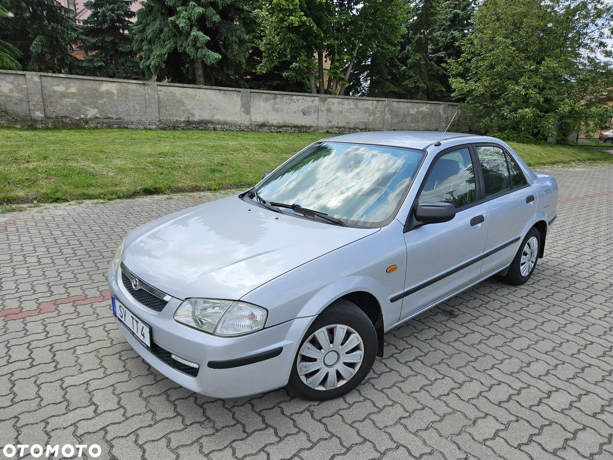 Mazda 323F 1.4 Comfort - 3