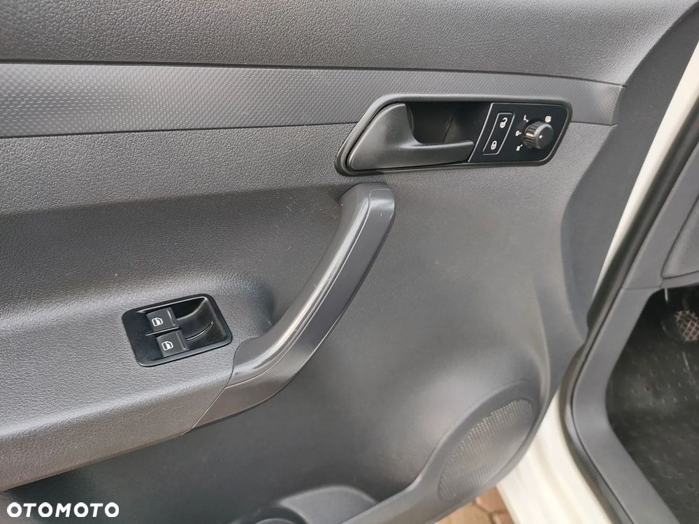 Volkswagen CADDY MAXI L2 - 6