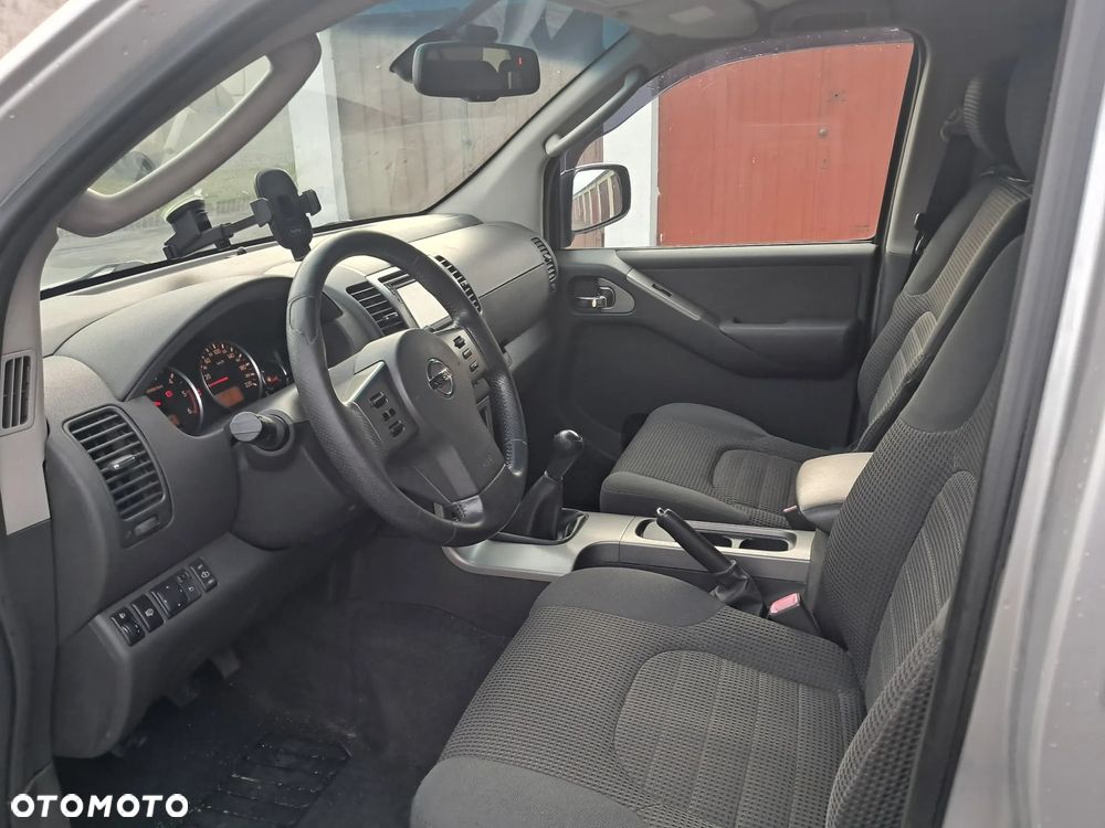 Nissan Pathfinder 2.5 DCi Comfort / XE - 7