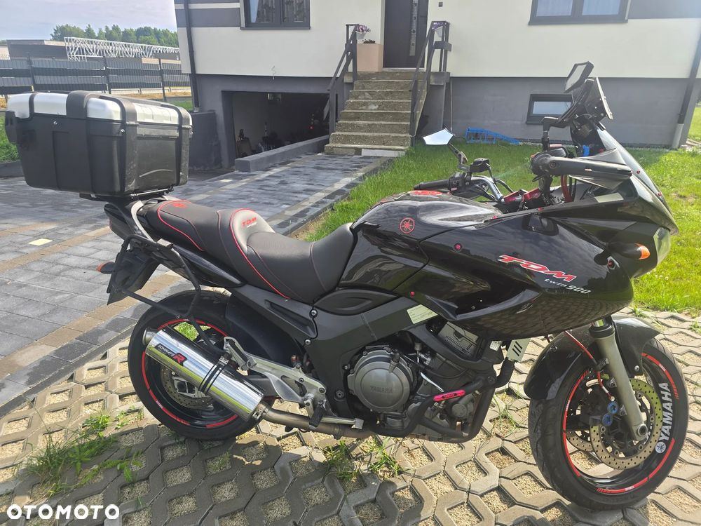 Yamaha TDM - 8