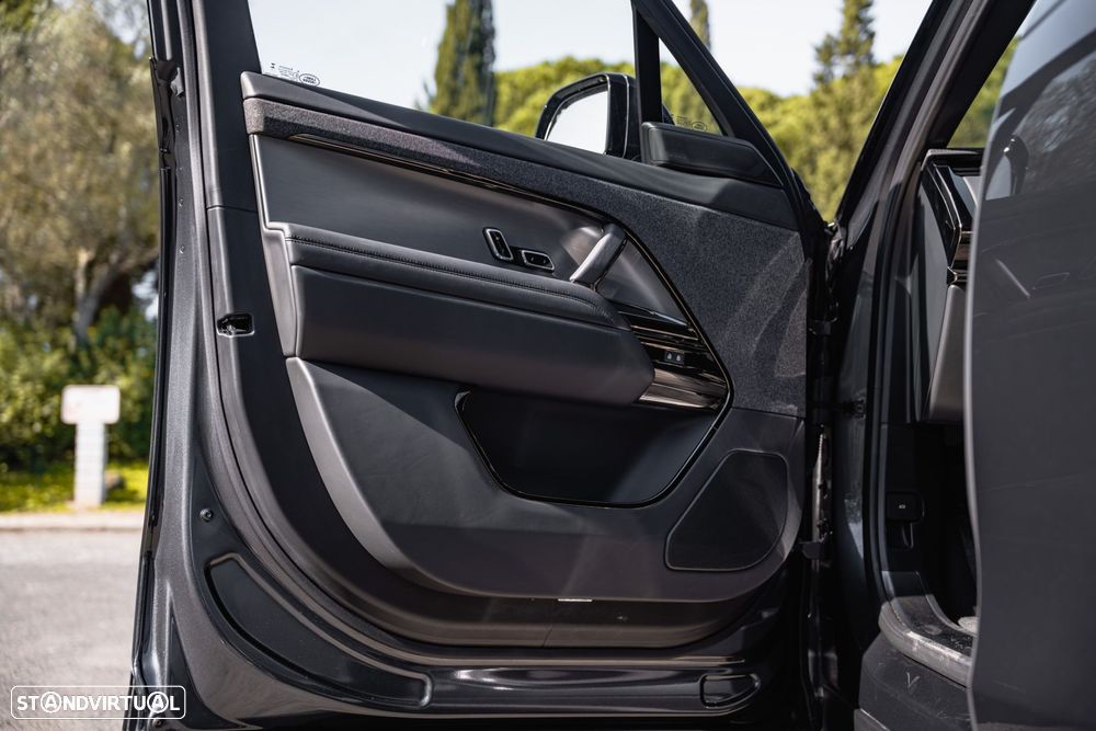 Land Rover Range Rover - 16