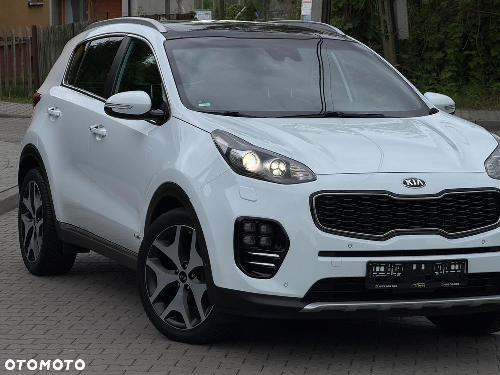 Kia Sportage 2,0 CRDI AWD GT Line - 3