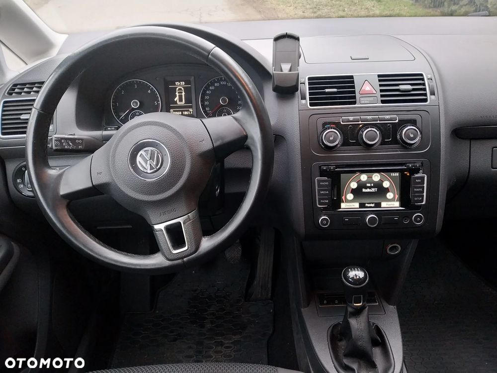 Volkswagen Touran 1.6 TDI DPF Comfortline - 11