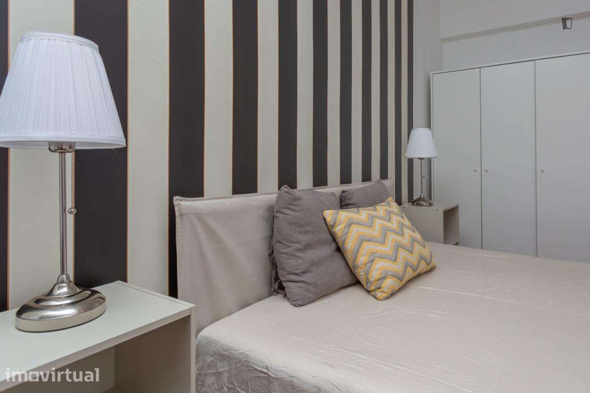Quarto - localizado em Alvalade Lisbon - Grande imagem: 4/26