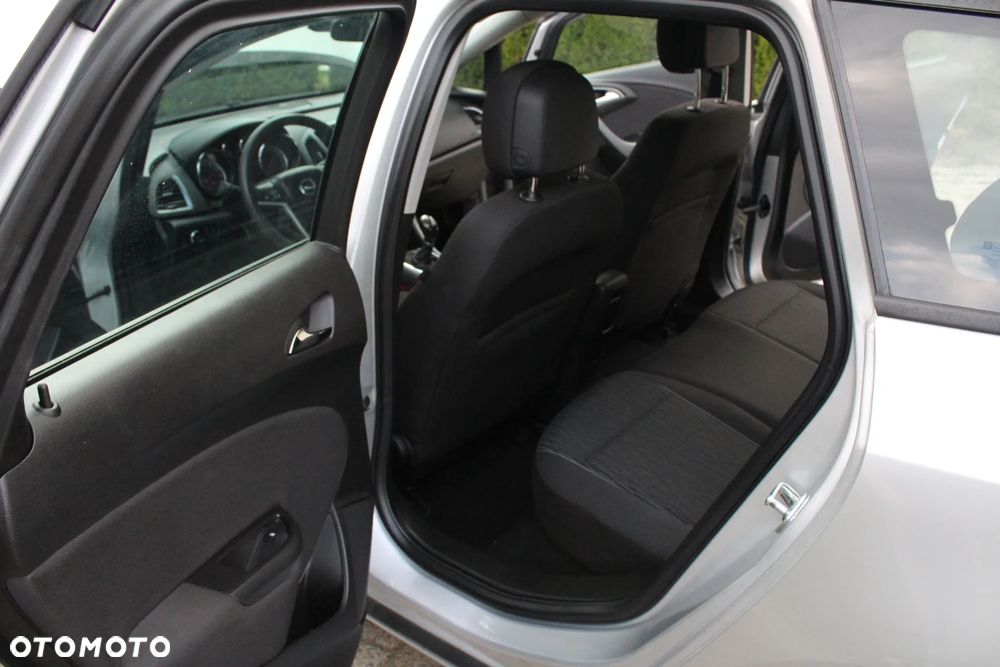 Opel Astra - 8