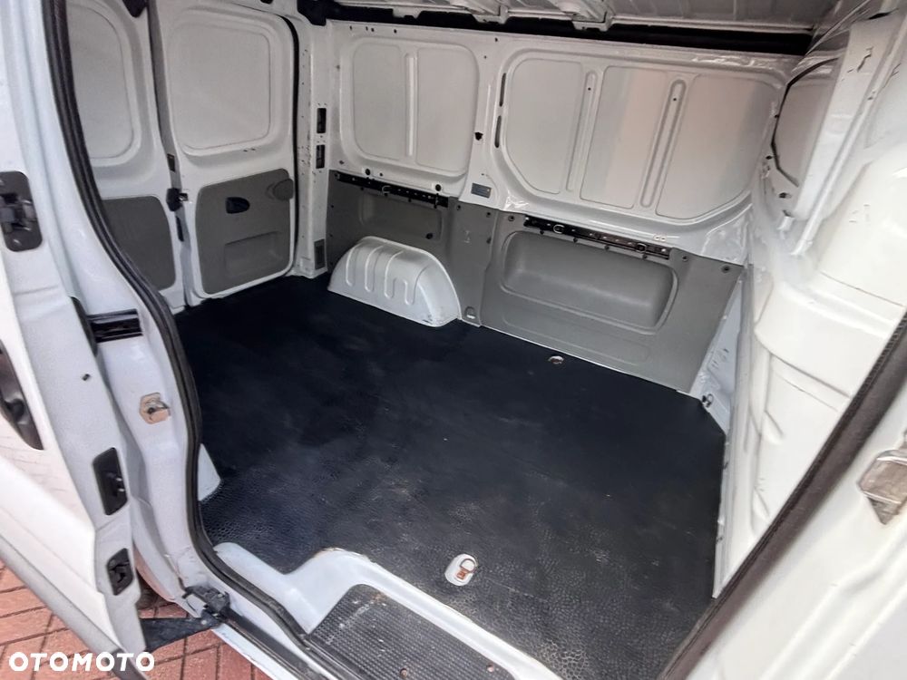 Opel VIVARO - 21