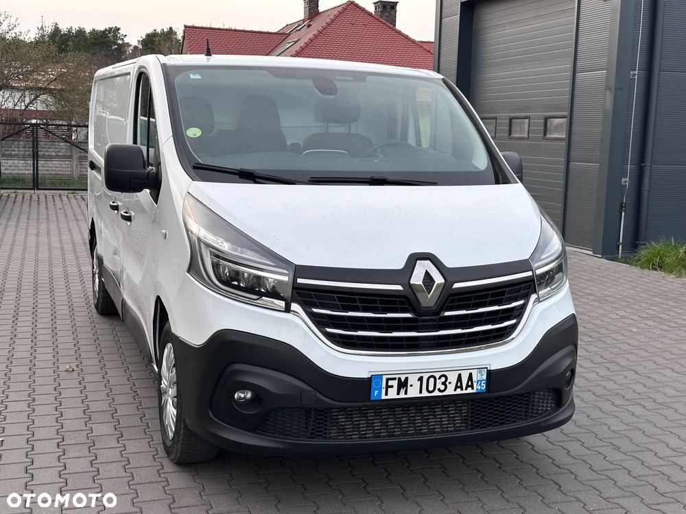 Renault Trafic - 1