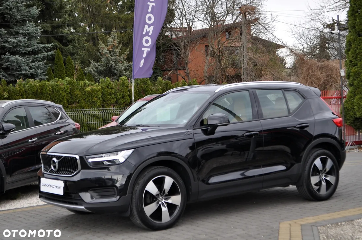Volvo XC 40 T3 Momentum Pro - 4