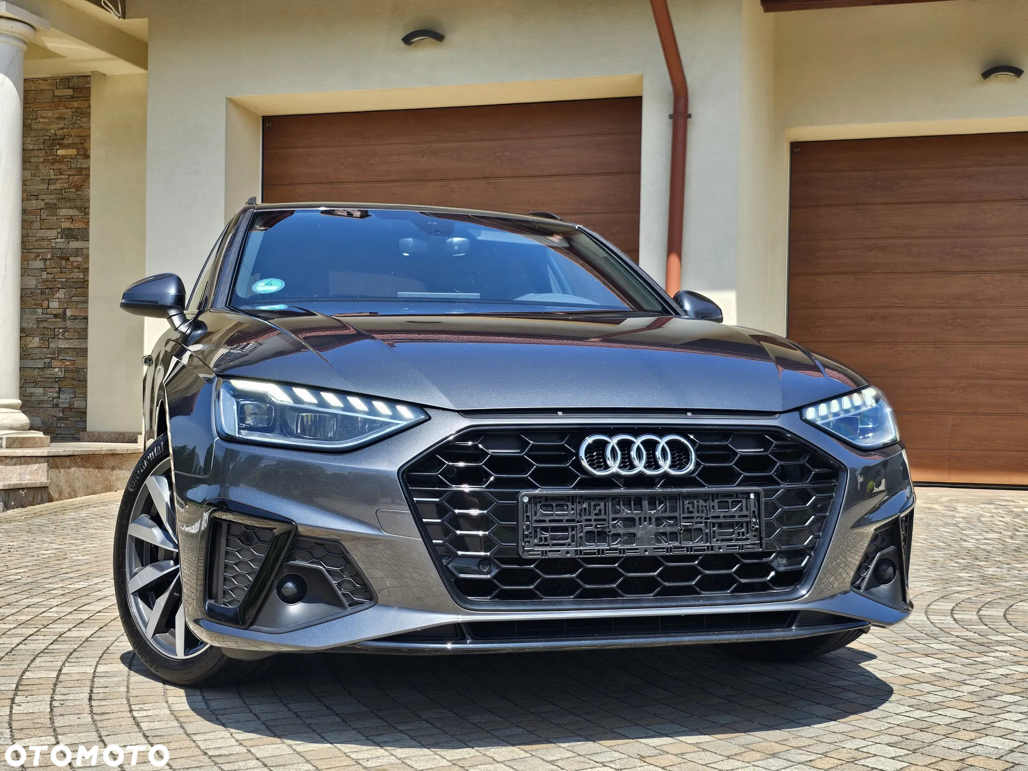 Audi A4 Avant 40 TDI S tronic S line - 11