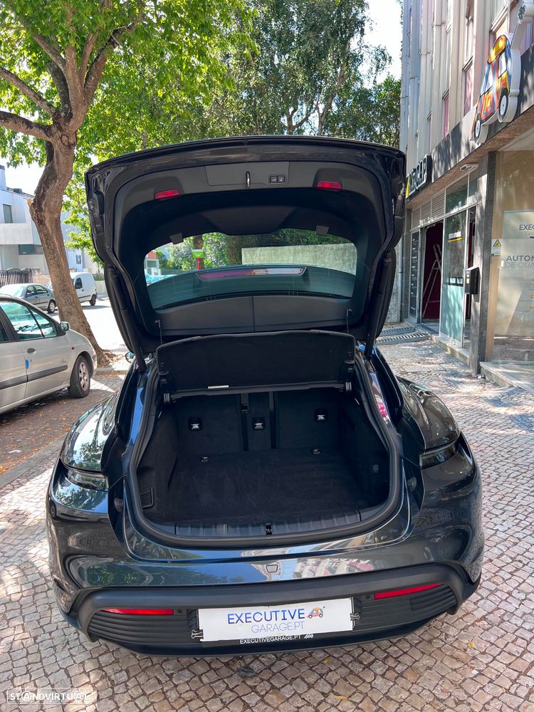 Porsche Taycan Sport Turismo Standard - 9