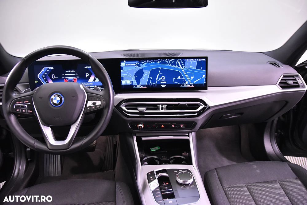 BMW Seria 3 320e xDrive Aut. - 10
