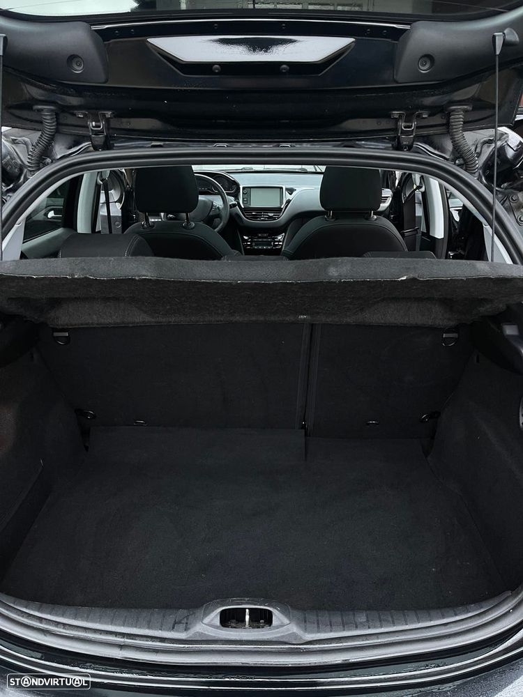 Peugeot 208 1.6 e-HDi Active 95g - 3