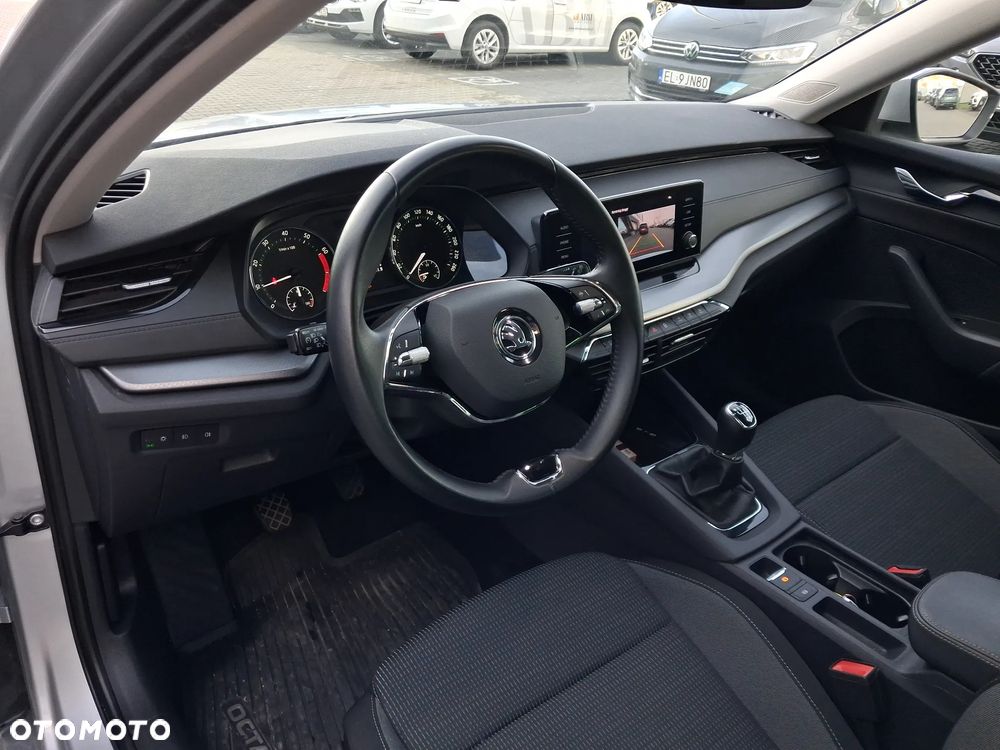 Skoda Octavia 1.5 TSI ACT Ambition - 10