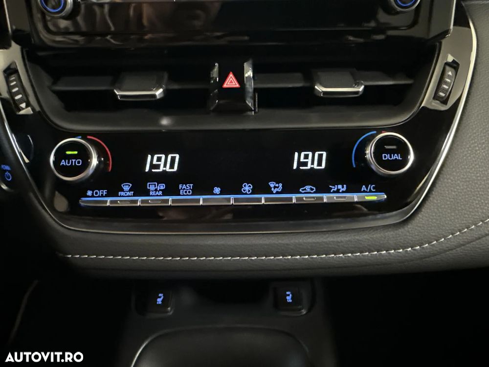 Toyota Corolla - 20