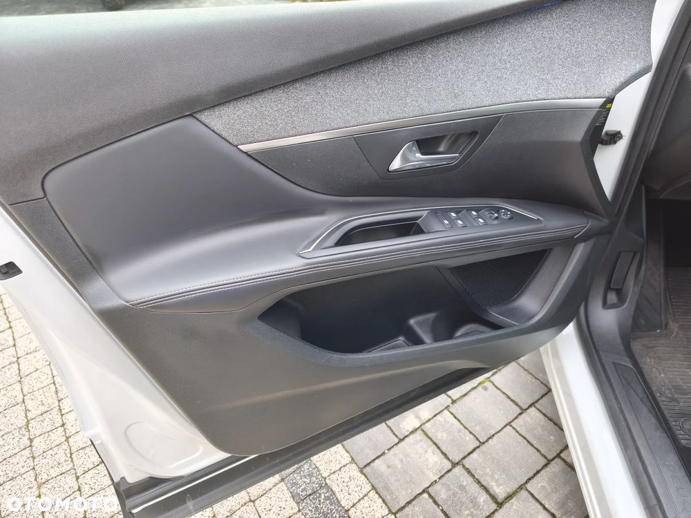 Peugeot 5008 1.6 BlueHDi Style 7os - 19