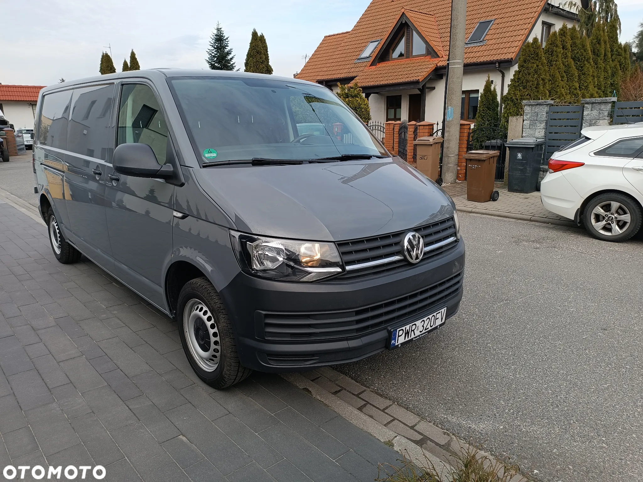 Volkswagen Transporter - 4