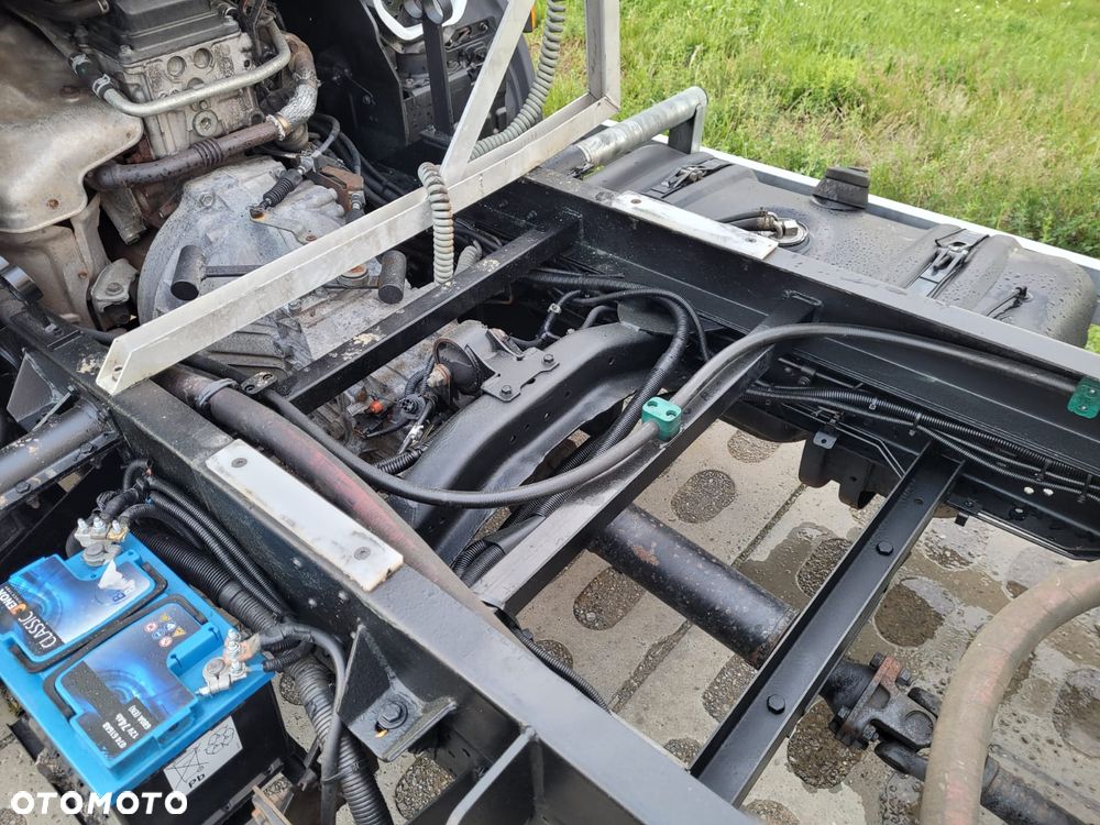 Renault Maxity Cabstar - 30