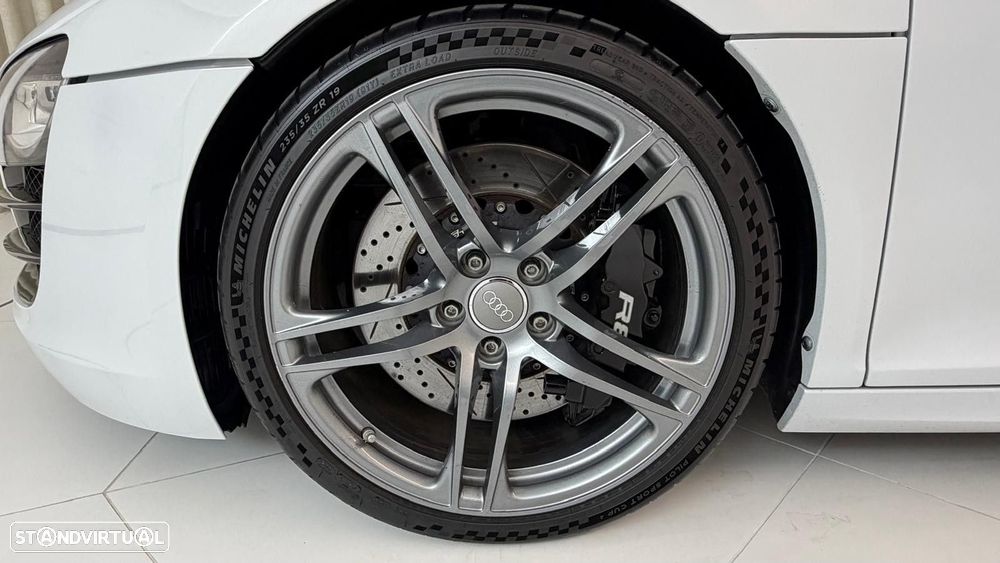 Audi R8 Coupé 5.2 FSI V10 Plus S tronic - 9
