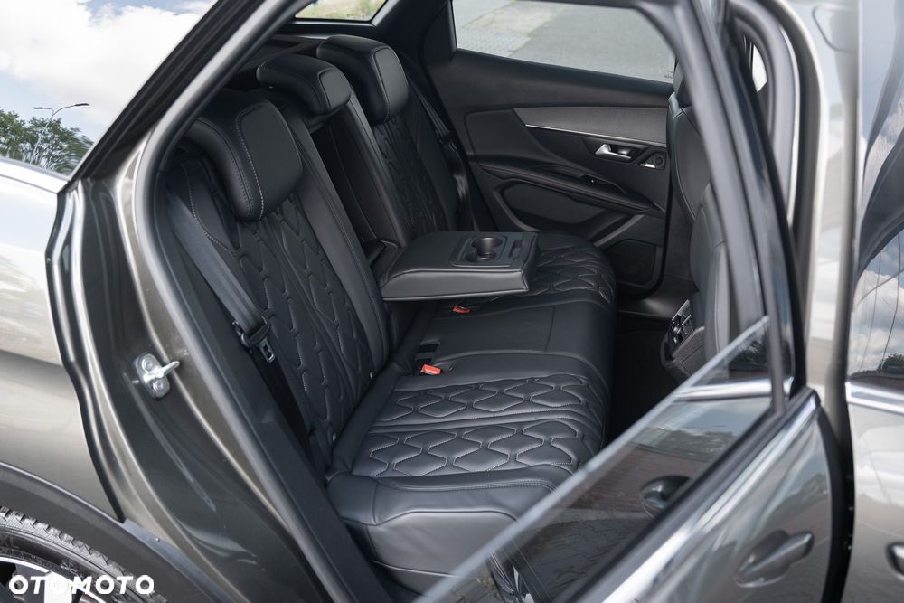 Peugeot 3008 1.6 PureTech Hybrid PHEV Active Pack S&S EAT8 - 33