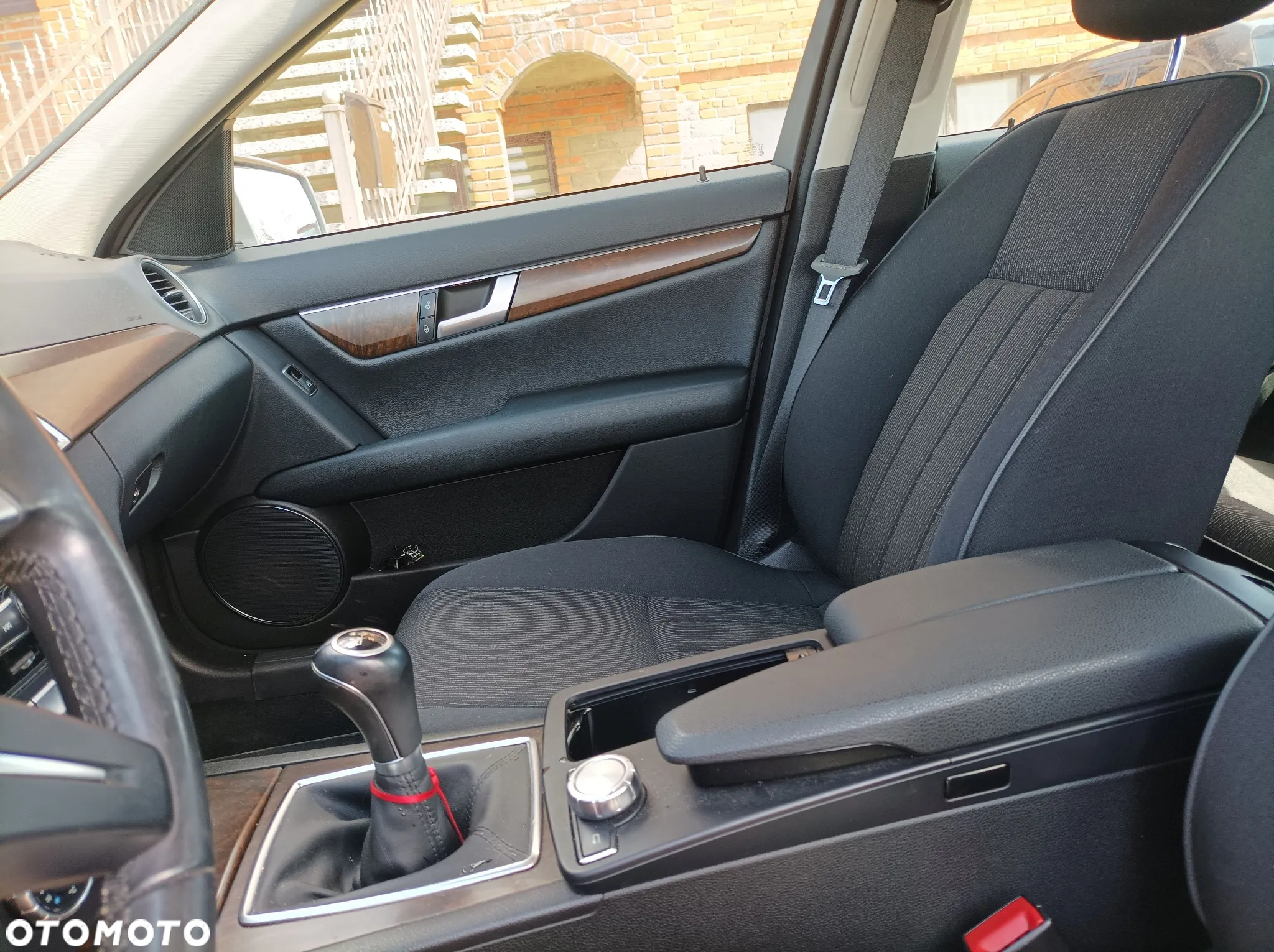 Mercedes-Benz Klasa C 180 (BlueEFFICIENCY) Avantgarde - 13