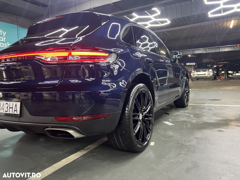 Porsche Macan Standard - 8